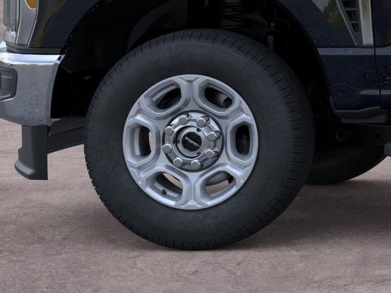 2026 Ford Super Duty F-350 XLT
