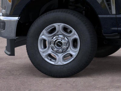 2026 Ford Super Duty F-350 XLT