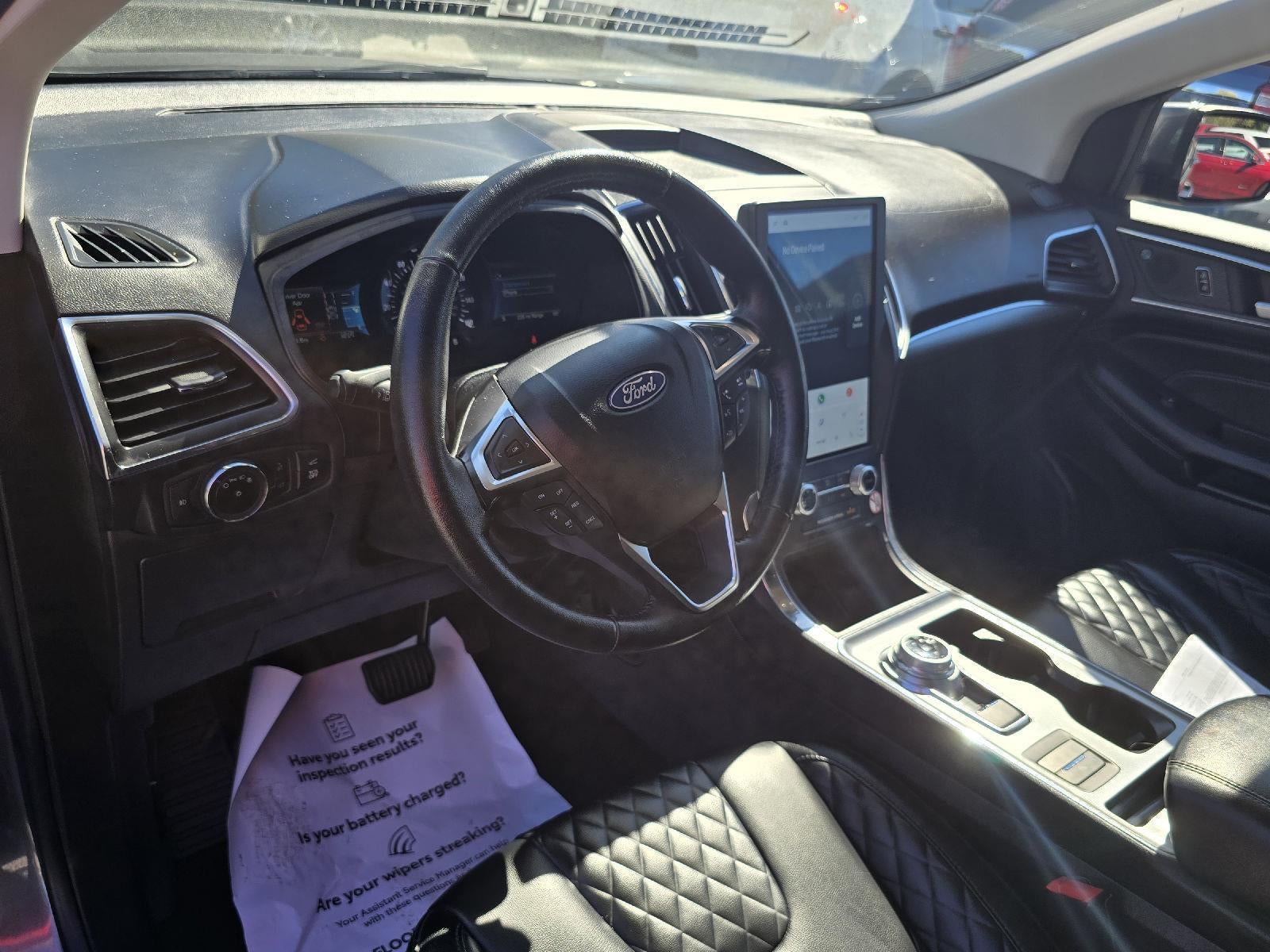 2023 Ford Edge Titanium