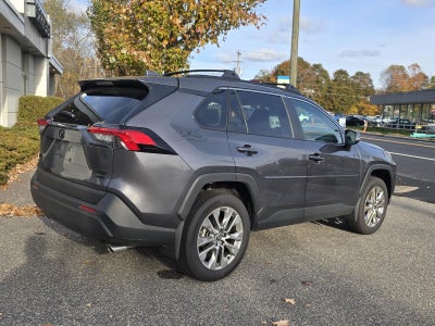 2025 Toyota RAV4 XLE Premium