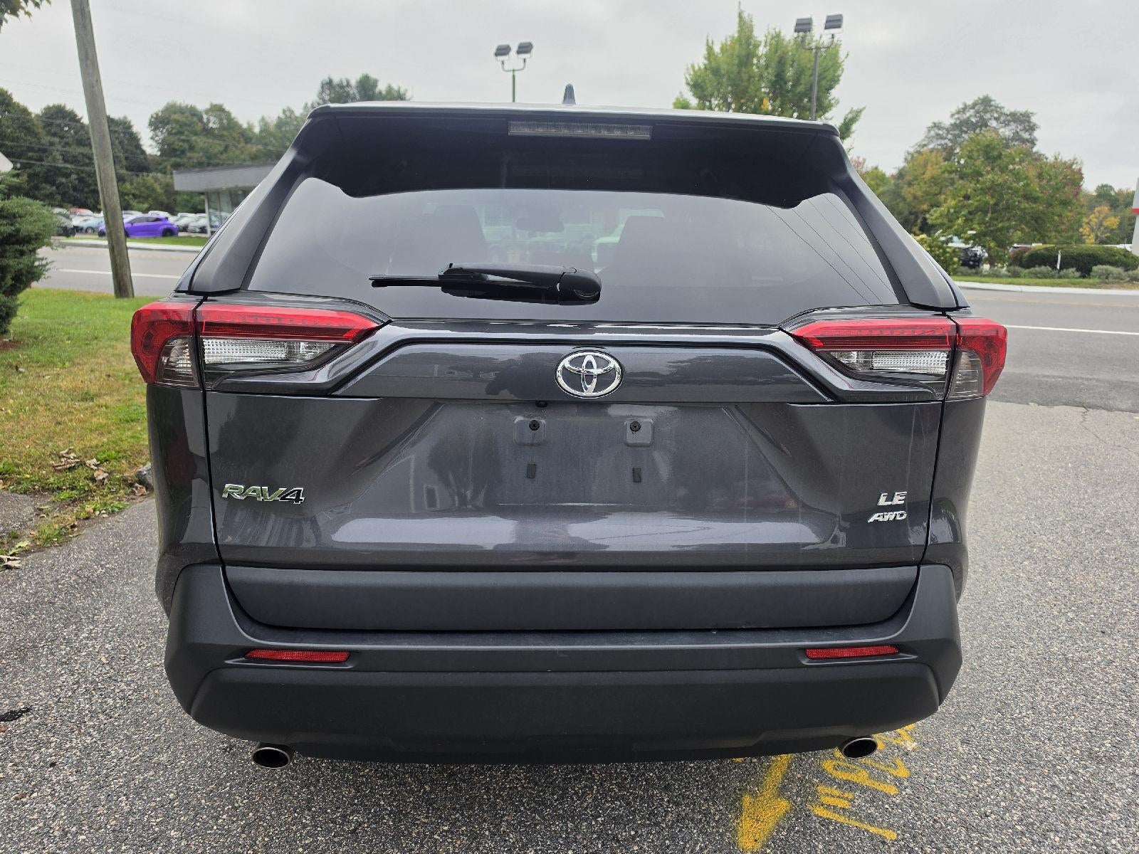 2022 Toyota RAV4 LE