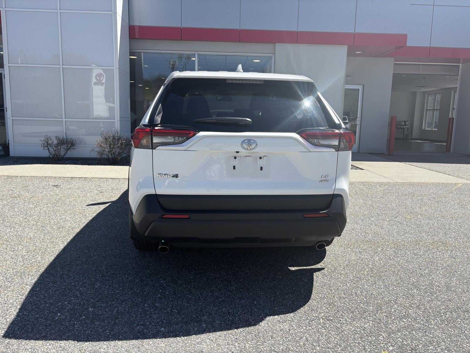 2023 Toyota RAV4 LE