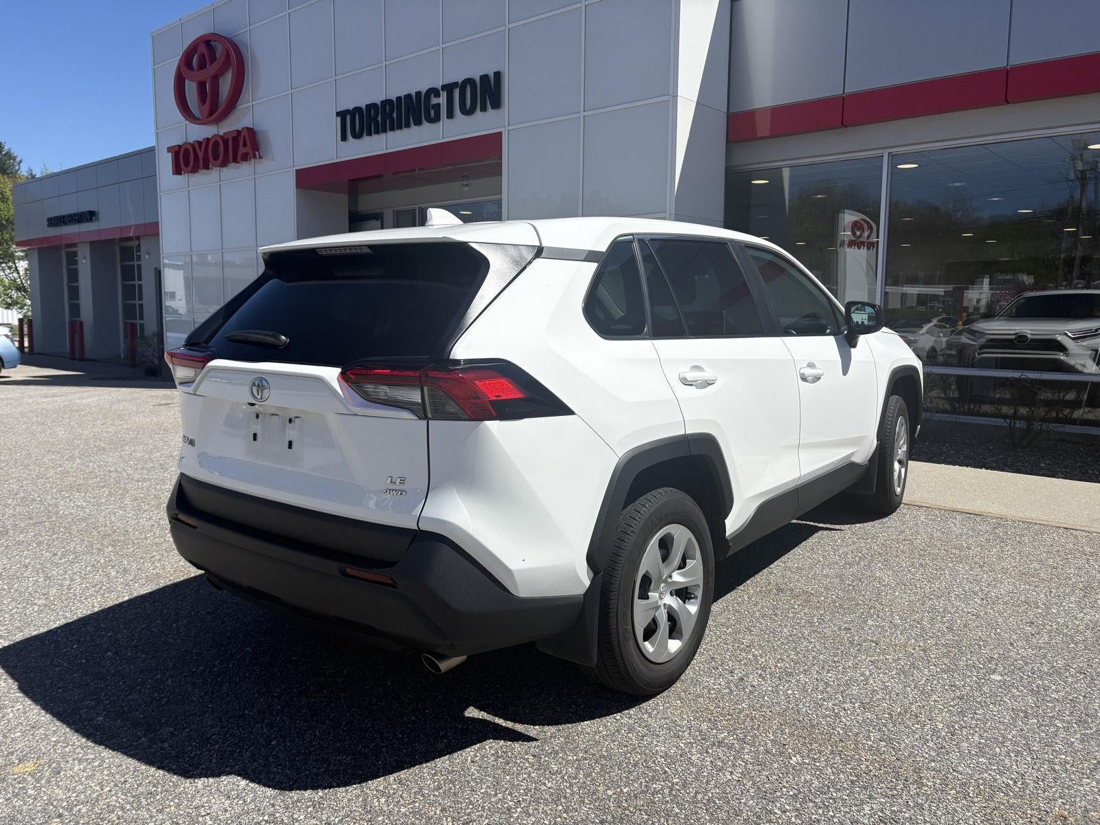 2023 Toyota RAV4 LE