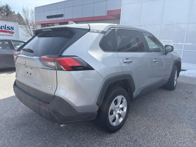 2025 Toyota RAV4 LE