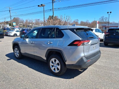 2025 Toyota RAV4 LE