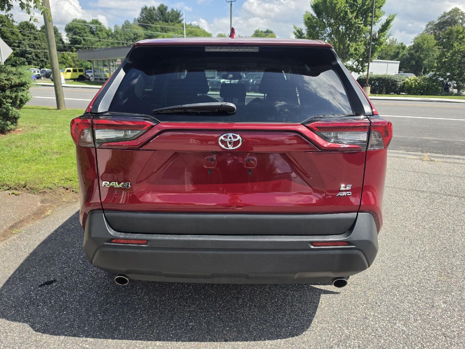 2023 Toyota Rav4 LE
