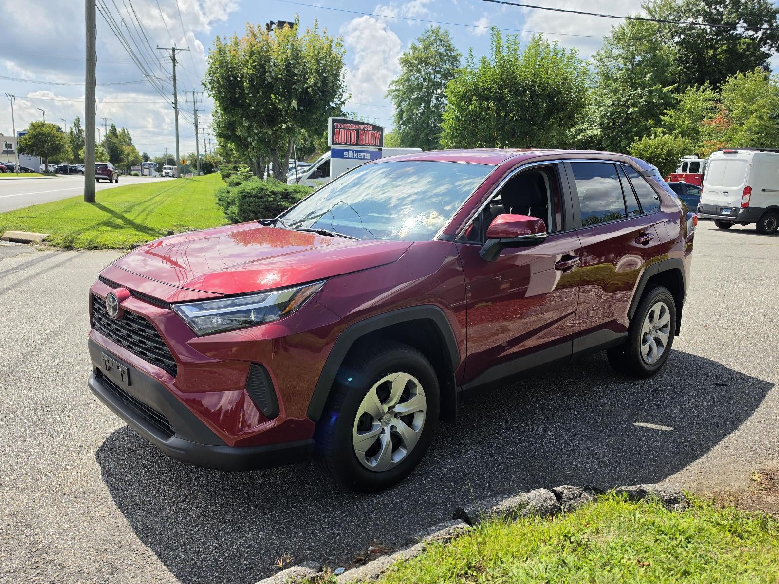 2023 Toyota Rav4 LE
