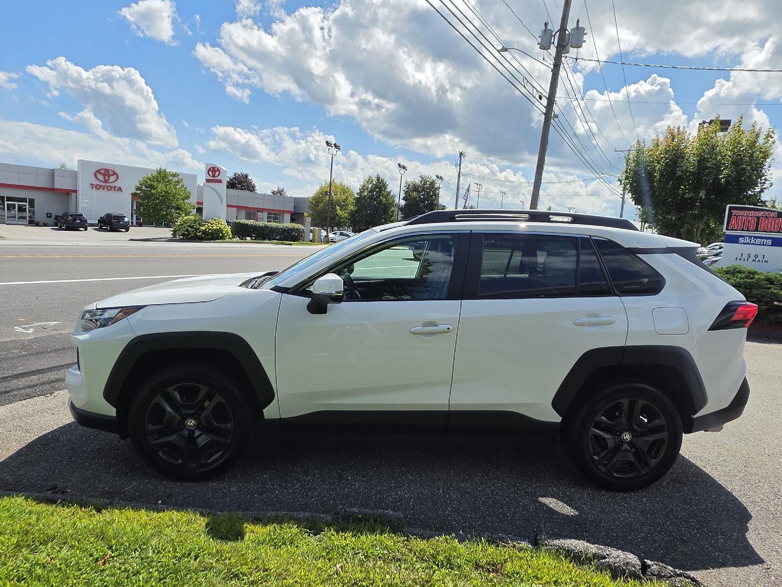 2024 Toyota Rav4 Adventure