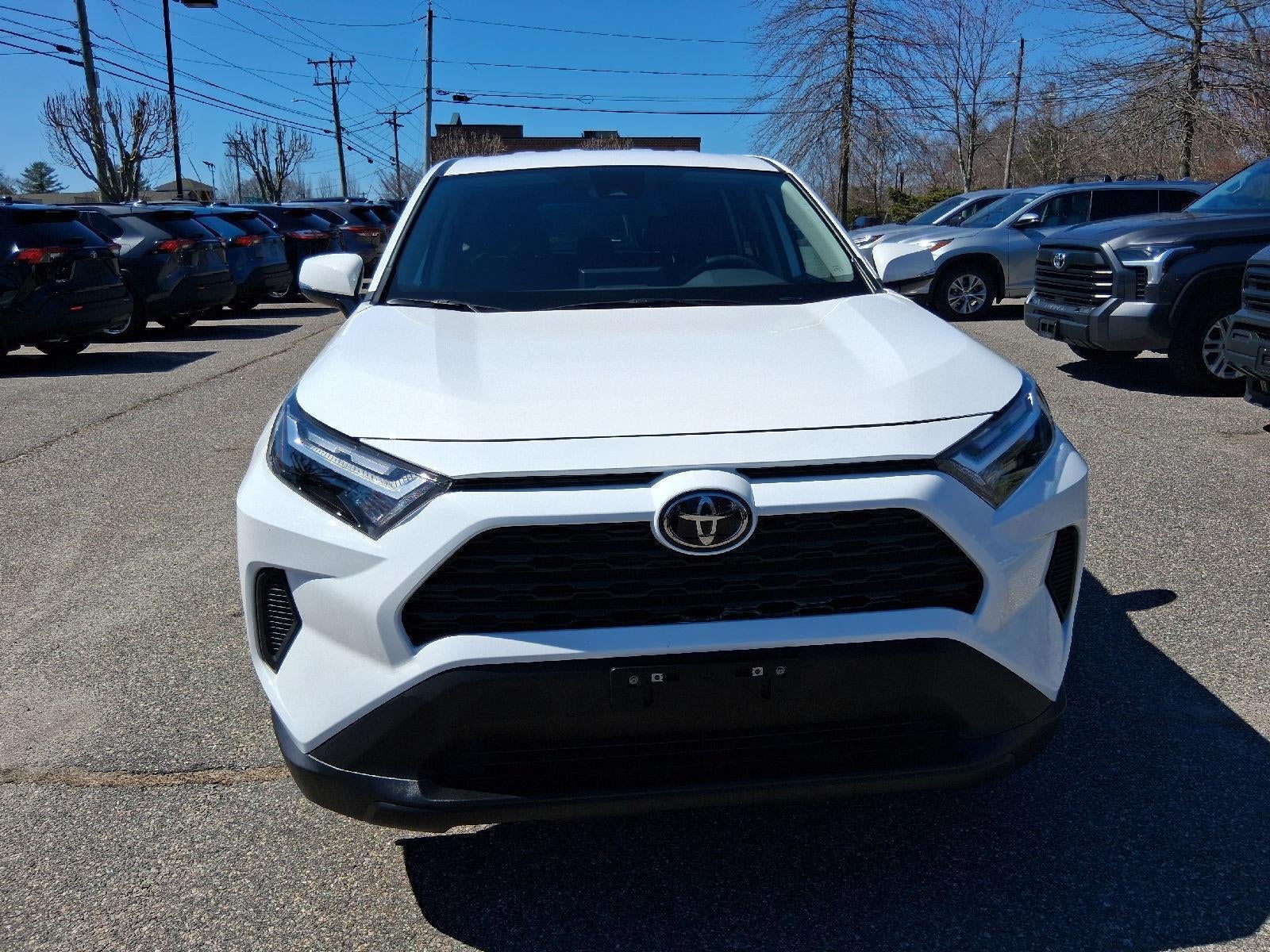 2025 Toyota RAV4 LE