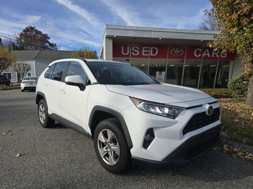 2020 Toyota RAV4 XLE