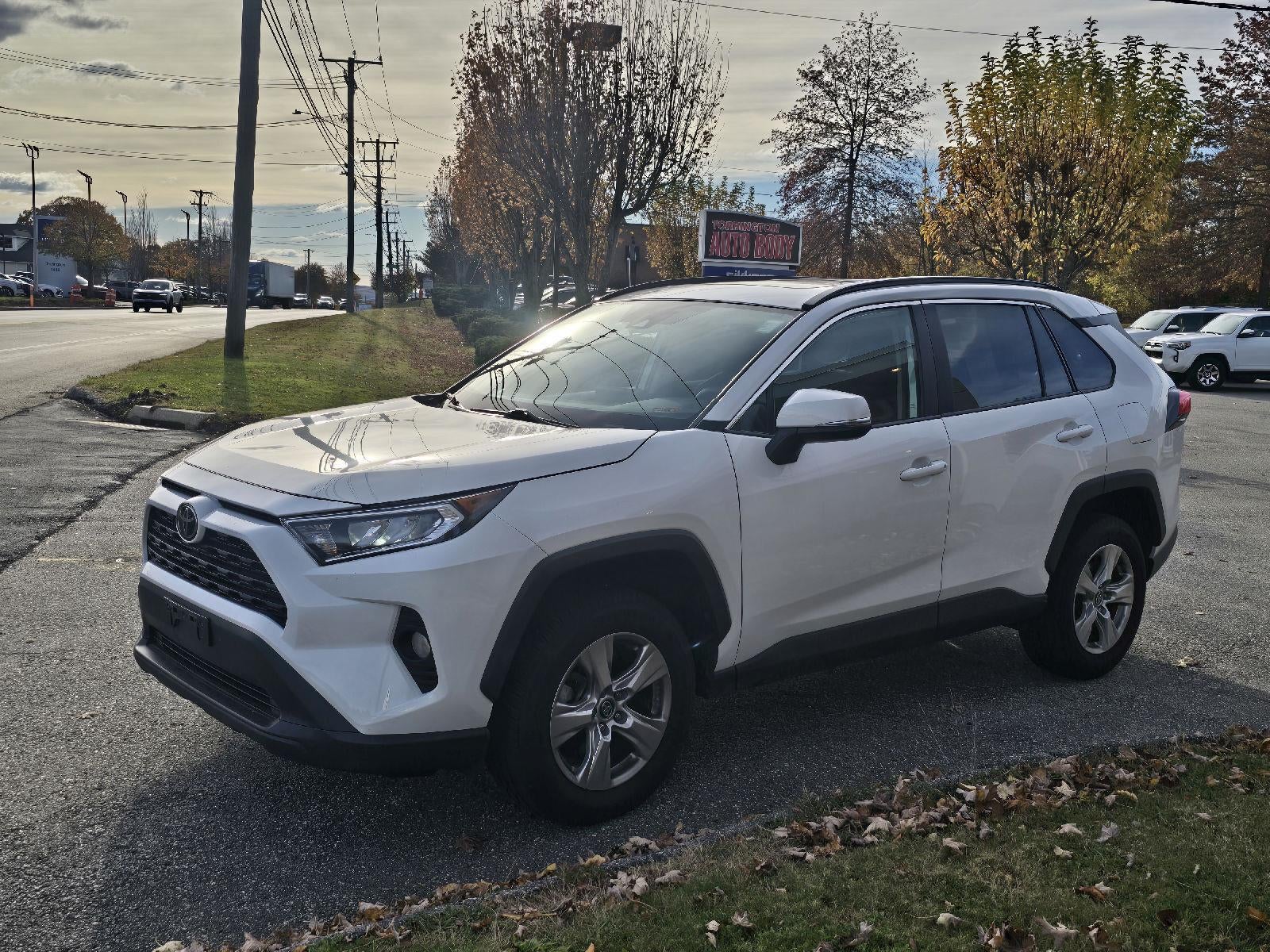 2020 Toyota RAV4 XLE