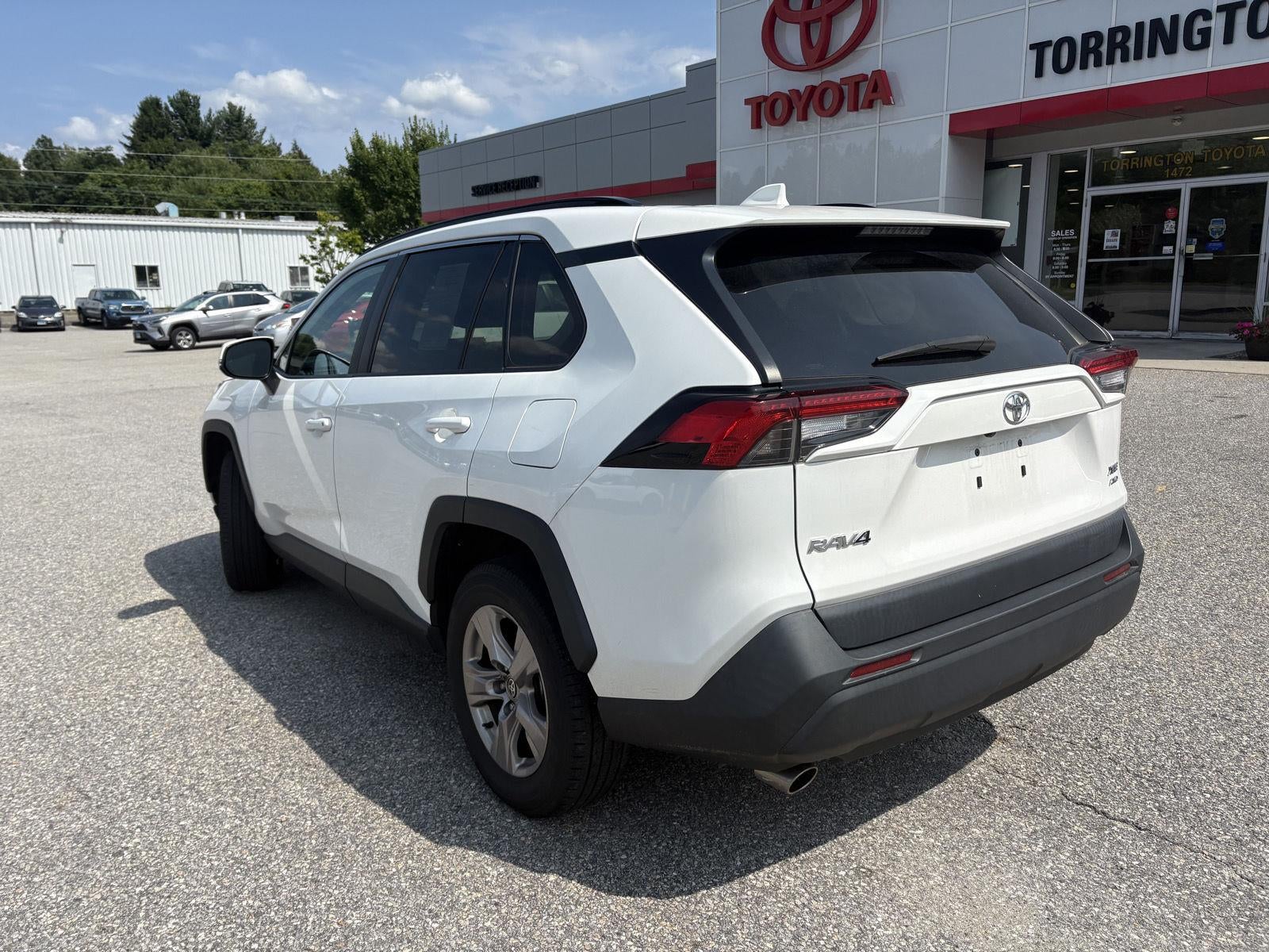 2023 Toyota RAV4 XLE