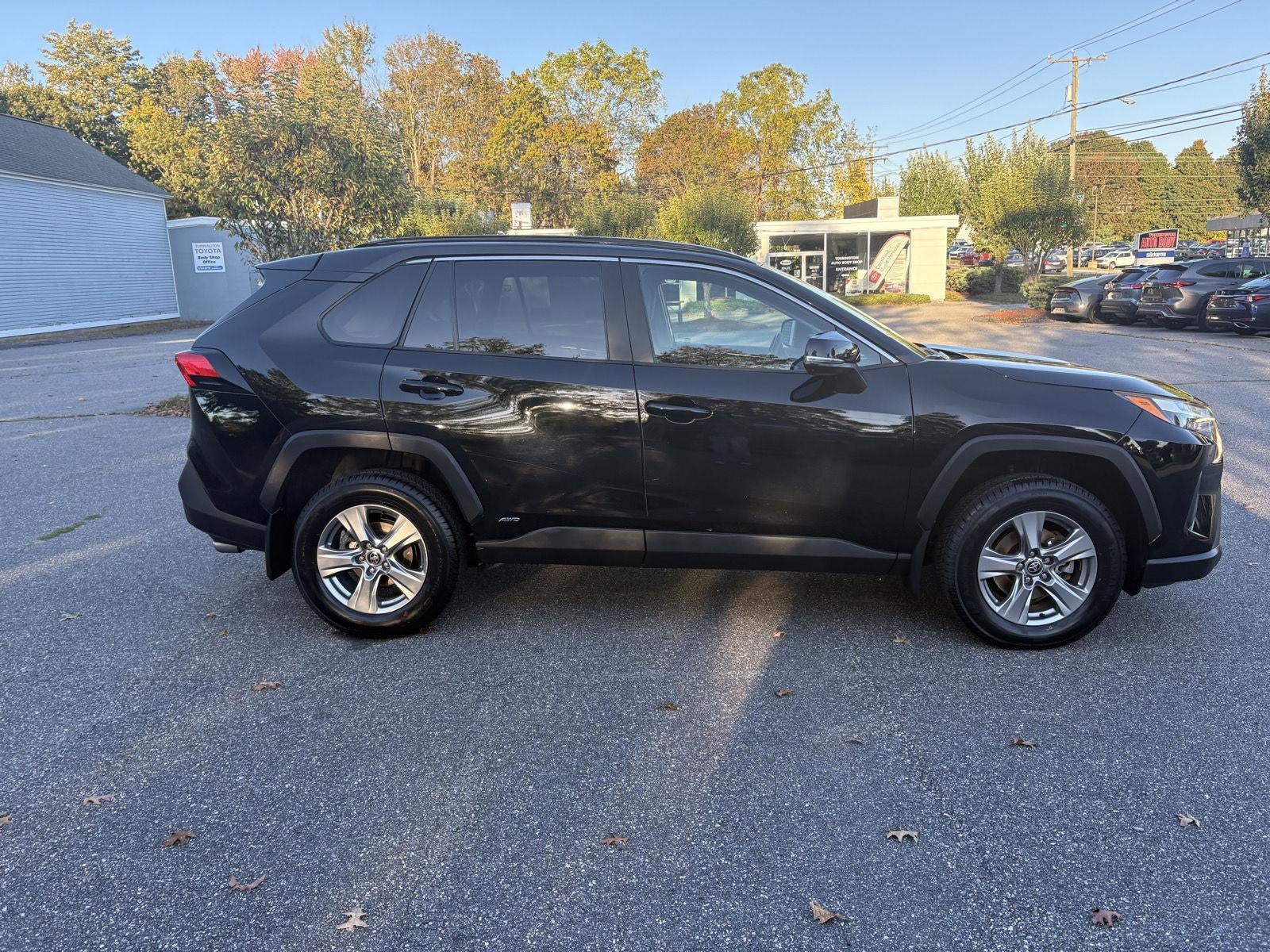 2024 Toyota RAV4 Hybrid XLE