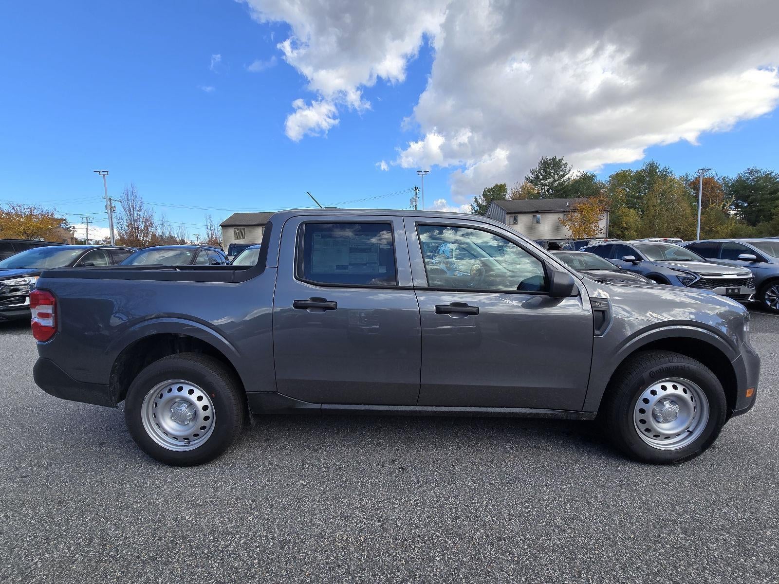 2025 Ford Maverick Hybrid XL AWD