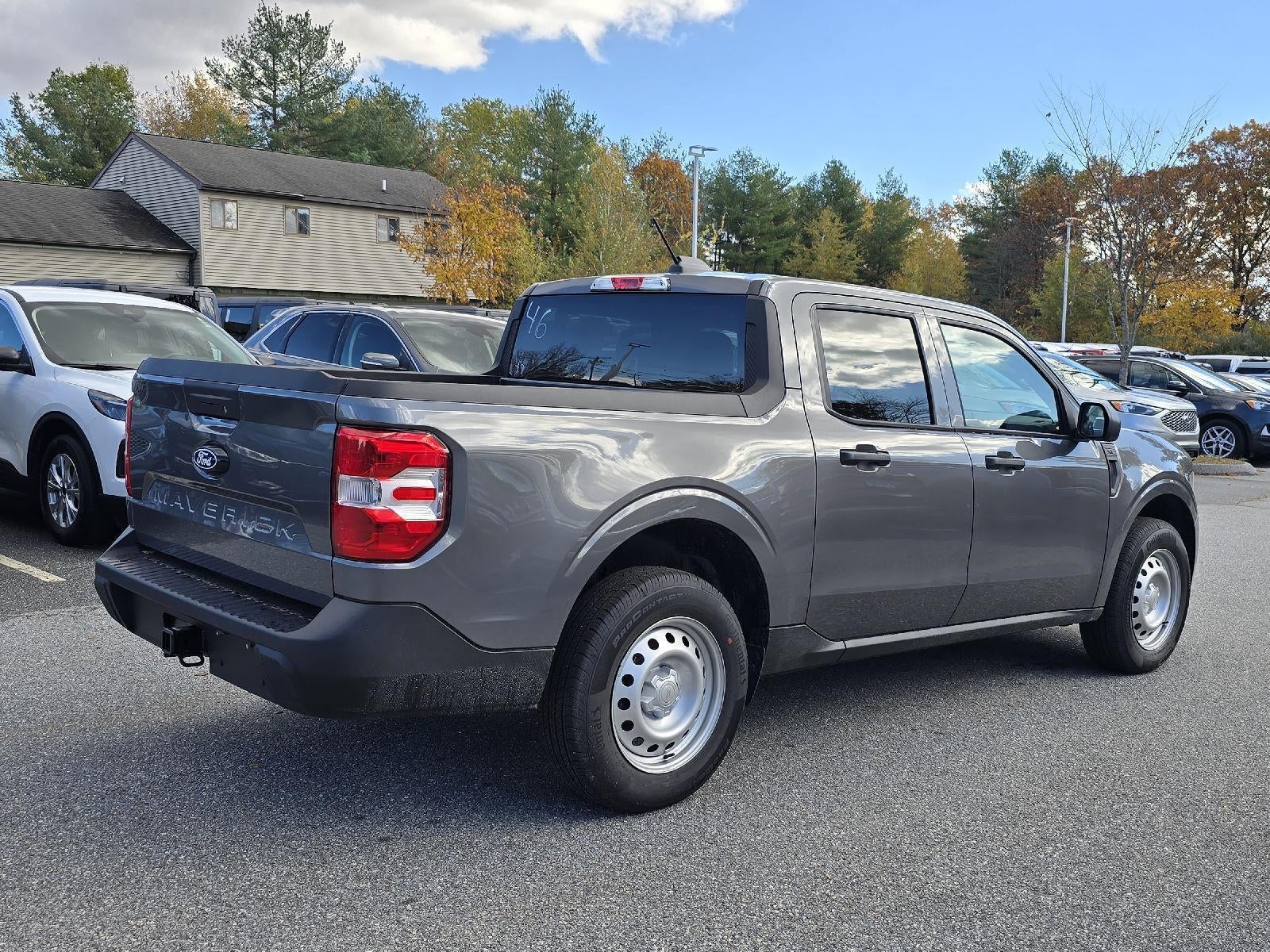 2025 Ford Maverick Hybrid XL AWD