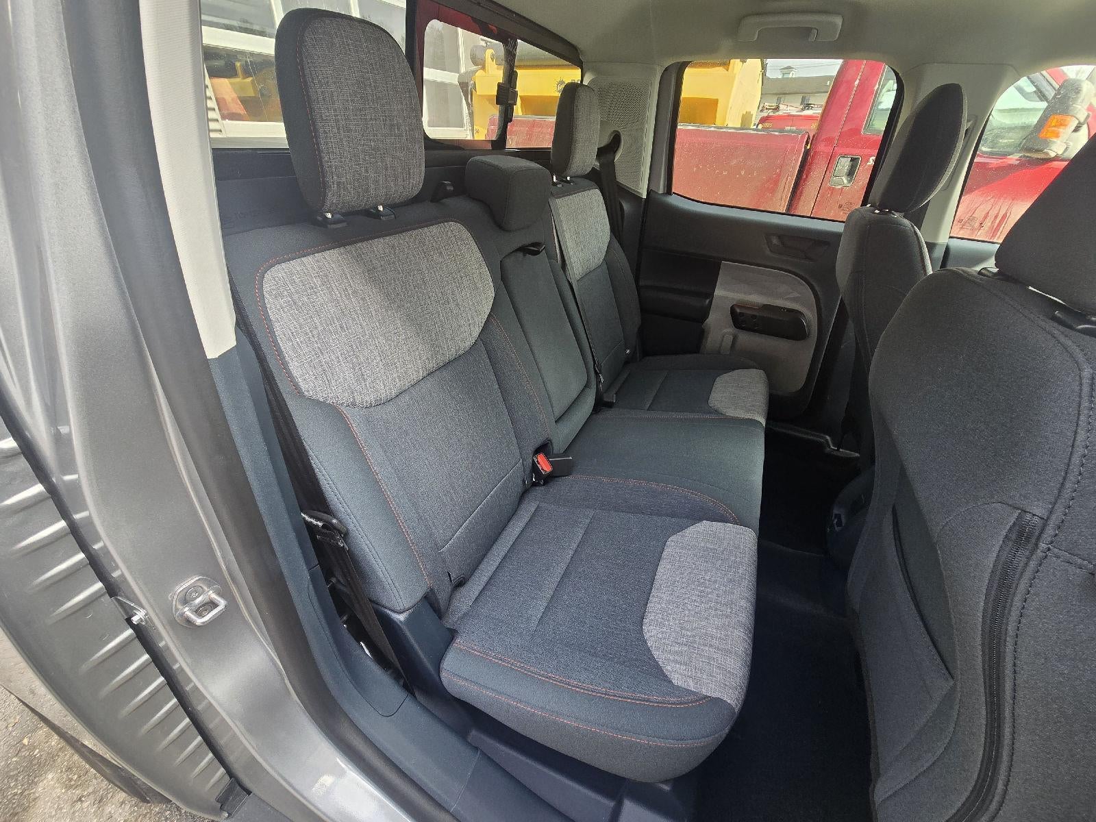 2023 Ford MAVERICK XL/XLT Base