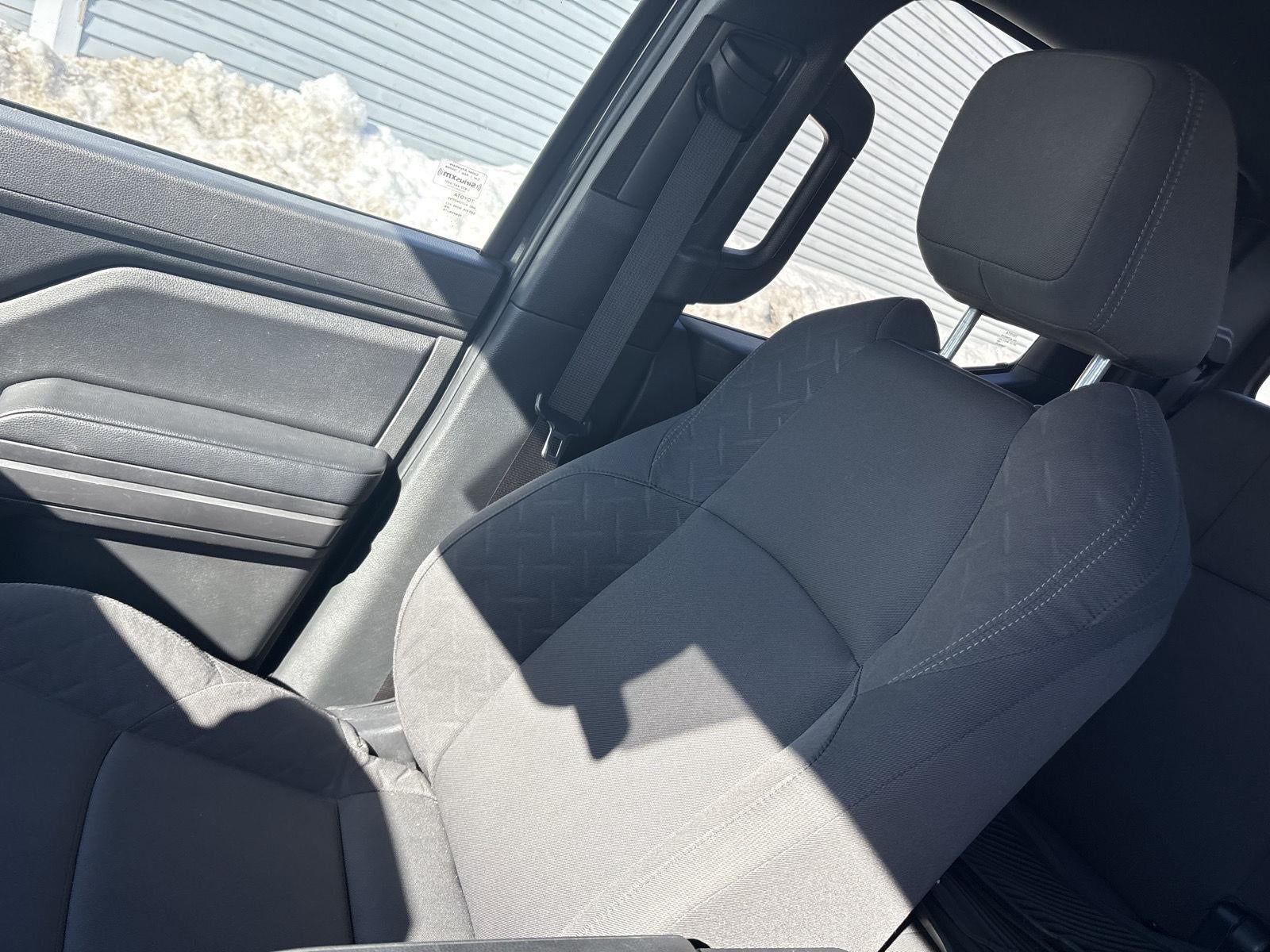 2024 Toyota TACOMA DOUBLE C SR5