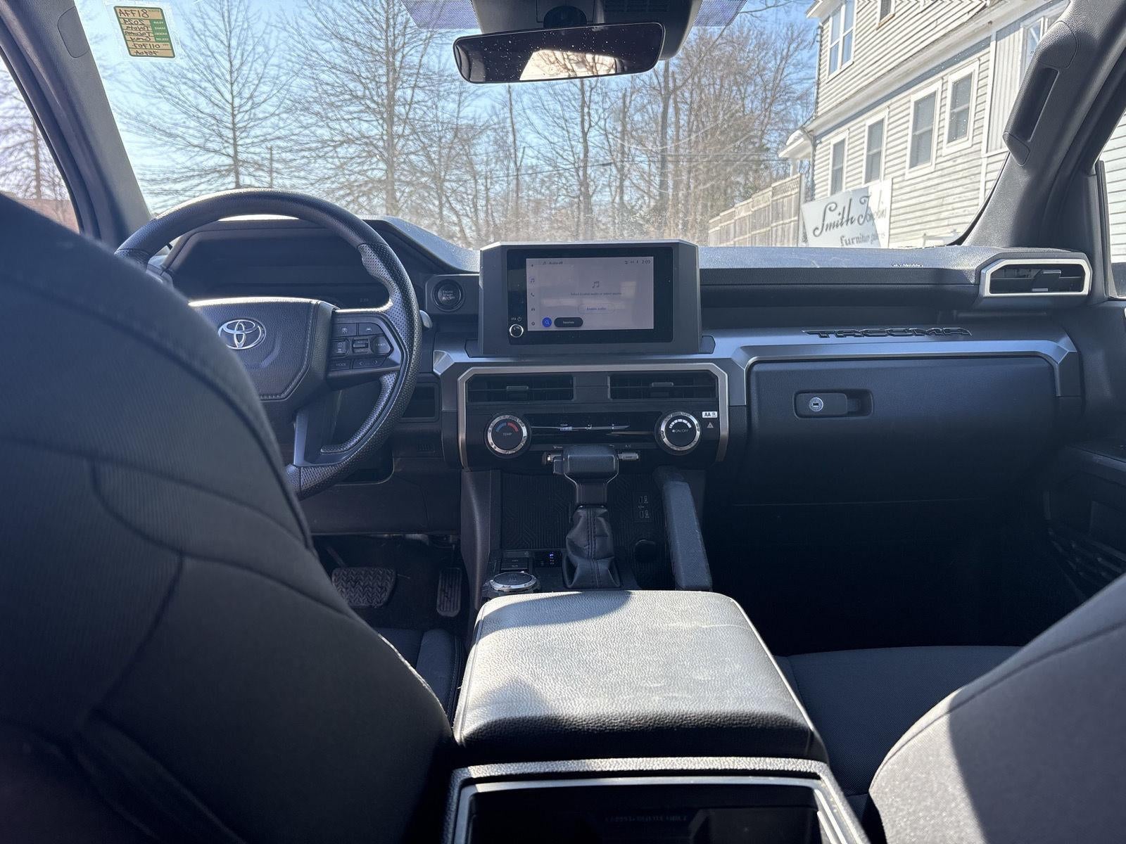 2024 Toyota TACOMA DOUBLE C SR5