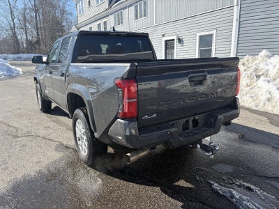 2024 Toyota TACOMA DOUBLE C SR5