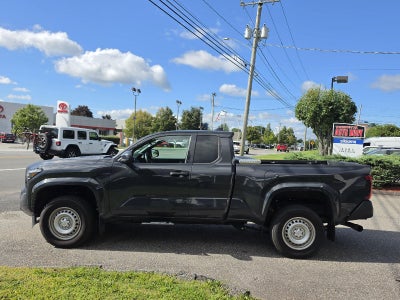 2025 Toyota Tacoma Xtracab/ SR