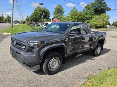 2025 Toyota Tacoma Xtracab/ SR
