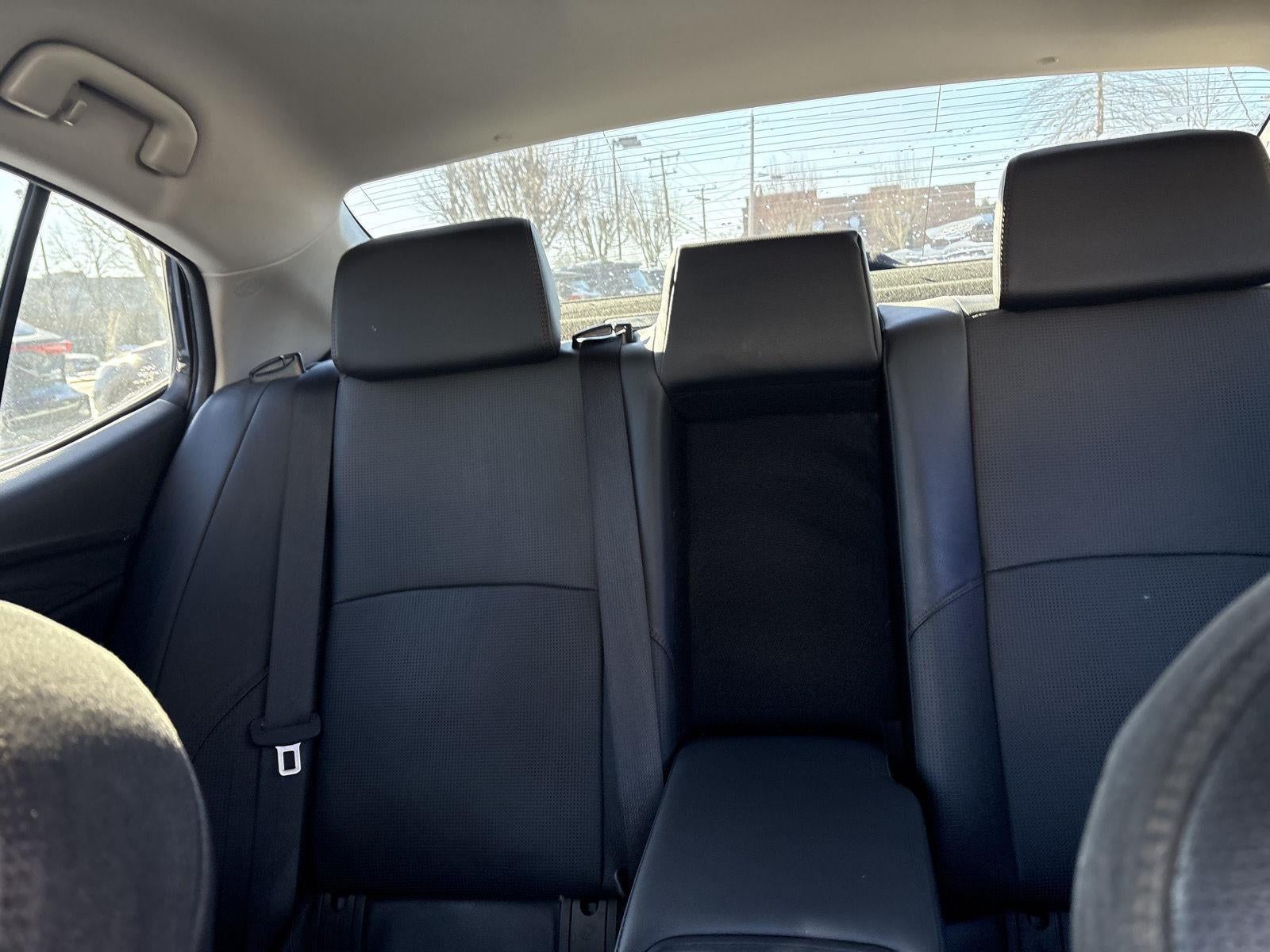 2025 Toyota CAMRY XSE/XLE/L Base