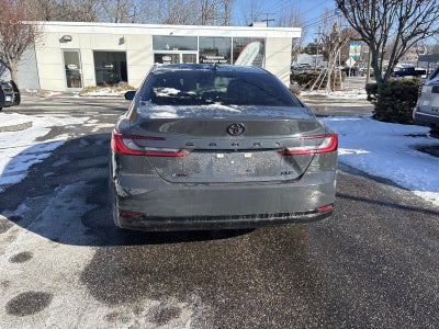 2025 Toyota CAMRY XSE/XLE/L Base