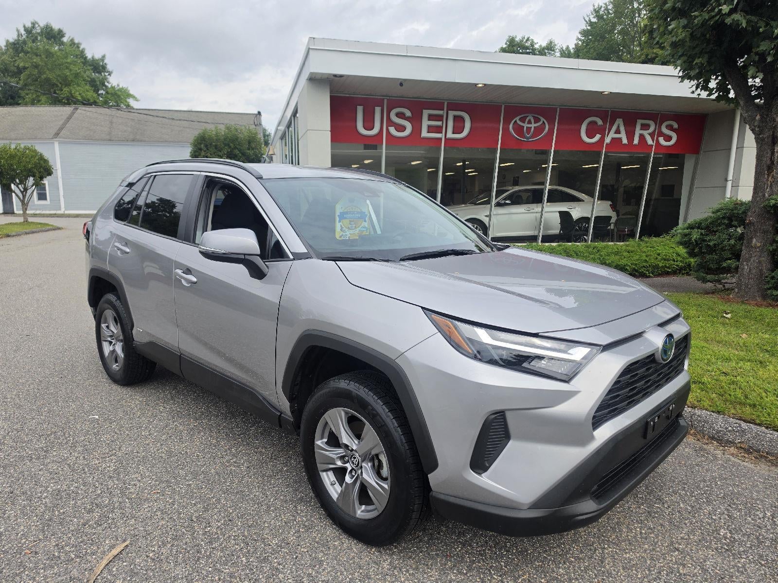 2023 Toyota Rav4 Hybrid LE