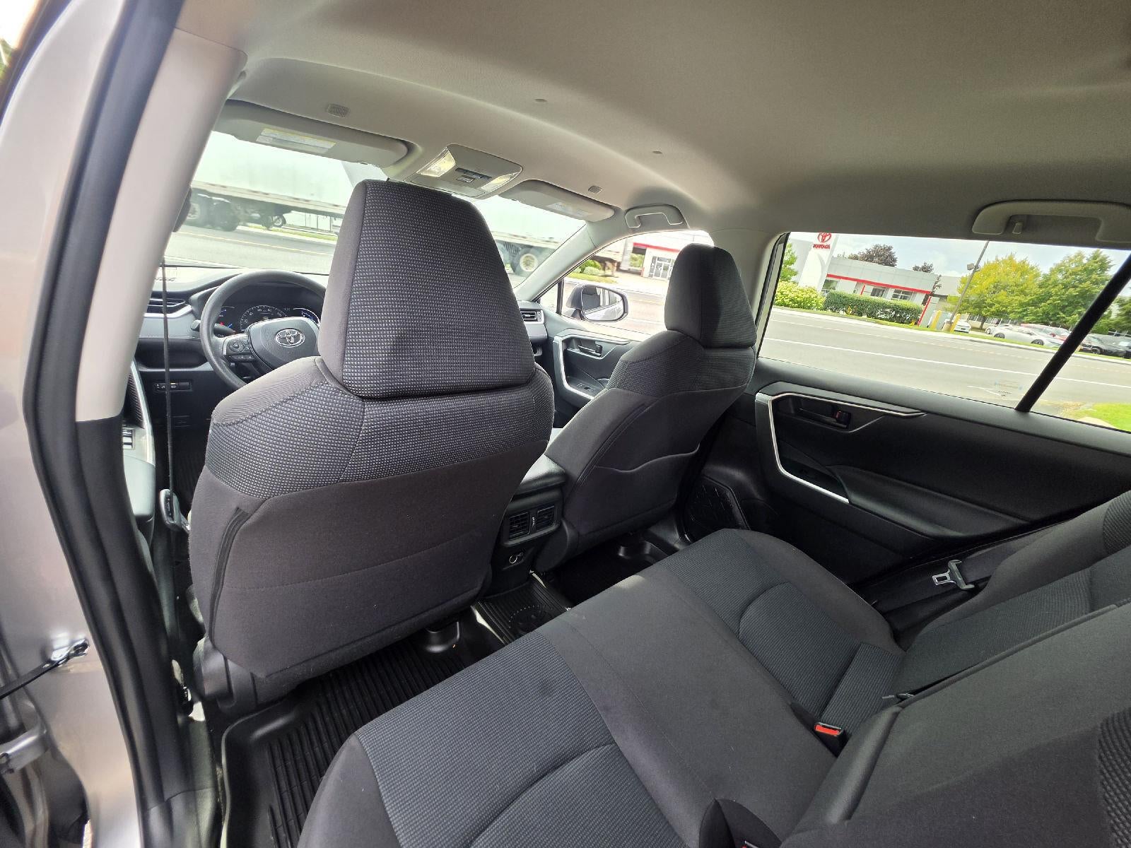 2023 Toyota Rav4 Hybrid LE