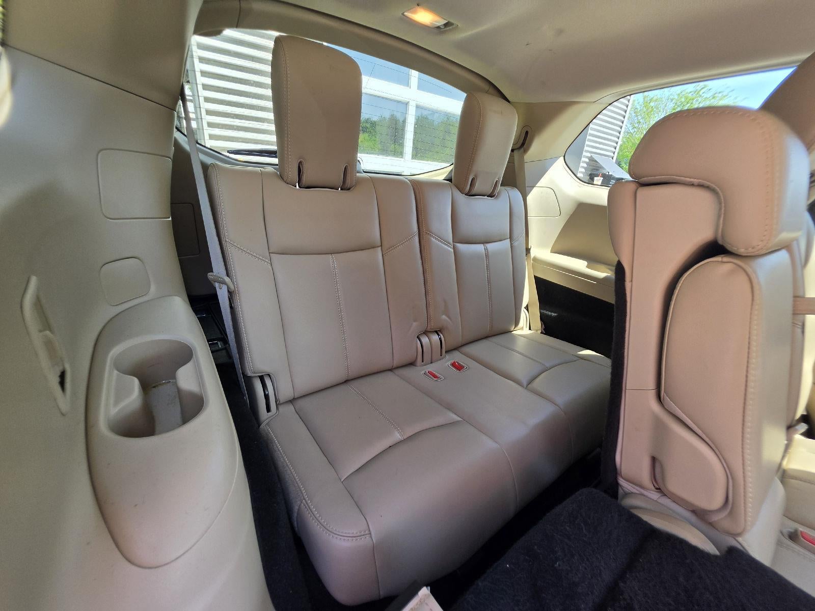 2019 Nissan Pathfinder SL
