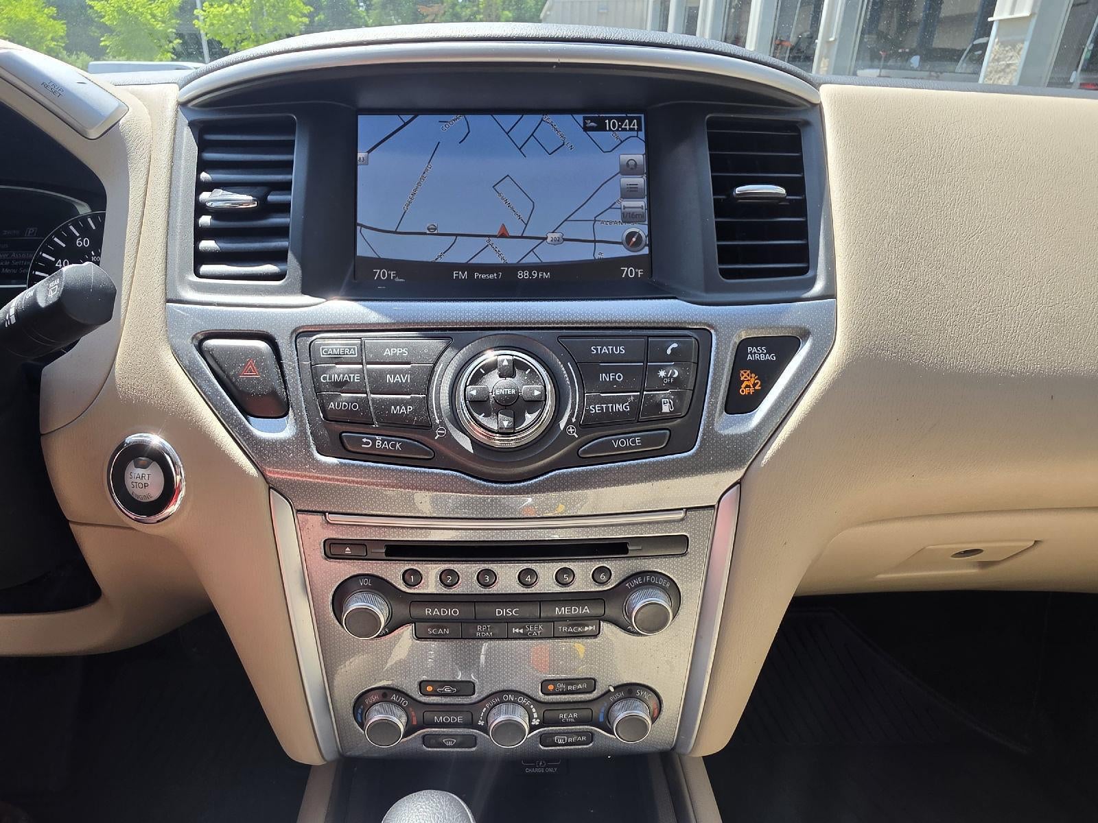 2019 Nissan Pathfinder SL