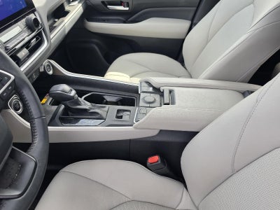 2024 Toyota Grand Highlander XLE