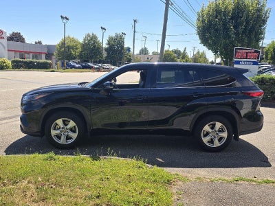 2022 Toyota Highlander LE