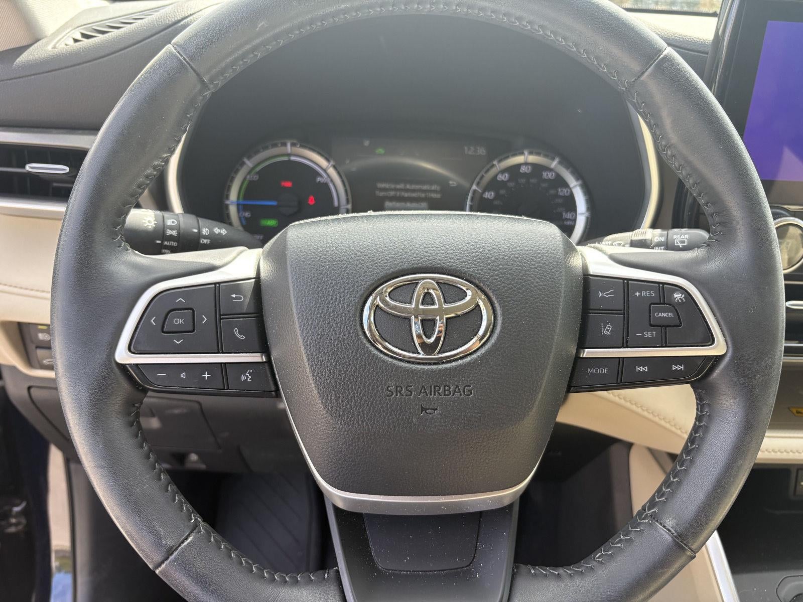 2024 Toyota Highlander Hybrid XLE