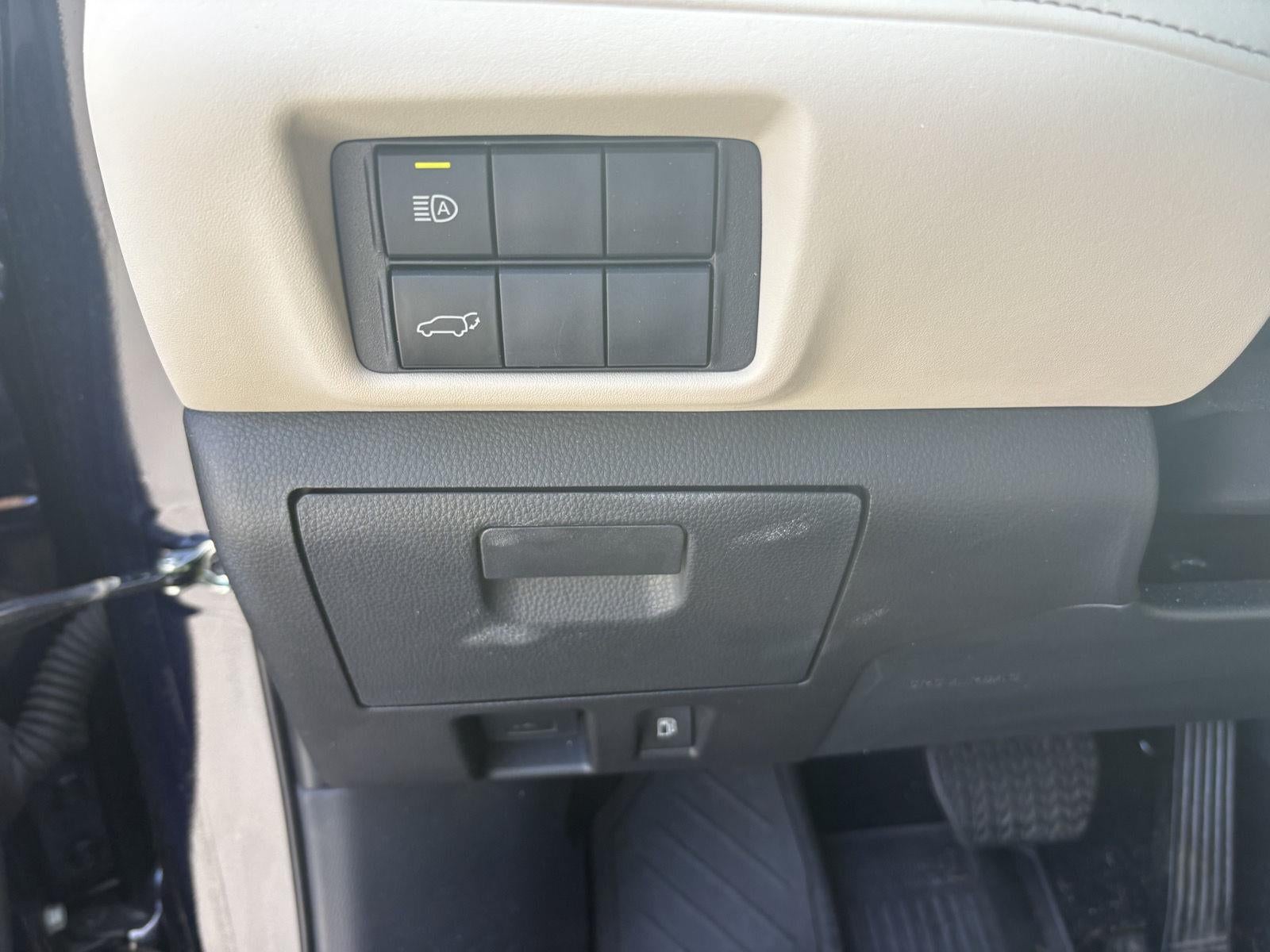 2024 Toyota Highlander Hybrid XLE