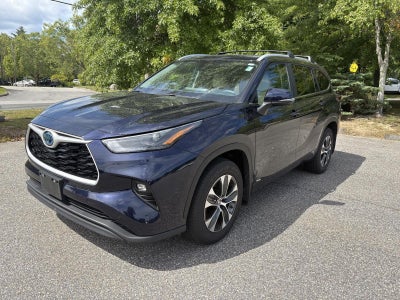 2024 Toyota Highlander Hybrid XLE