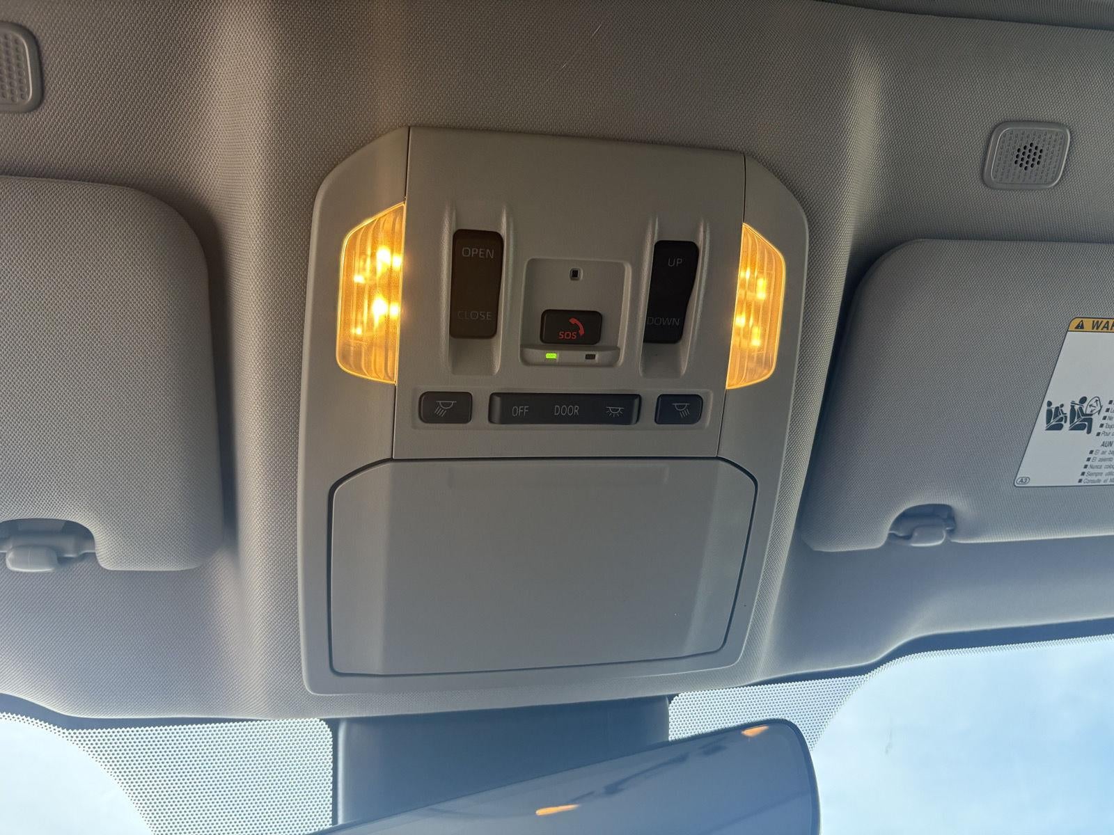 2025 Toyota Highlander LE