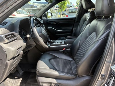 2021 Toyota Highlander XSE