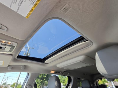 2023 Toyota Sienna Limited