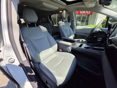 2023 Toyota Sienna Limited
