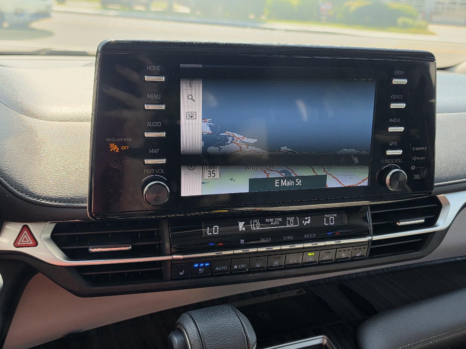 2023 Toyota Sienna Limited