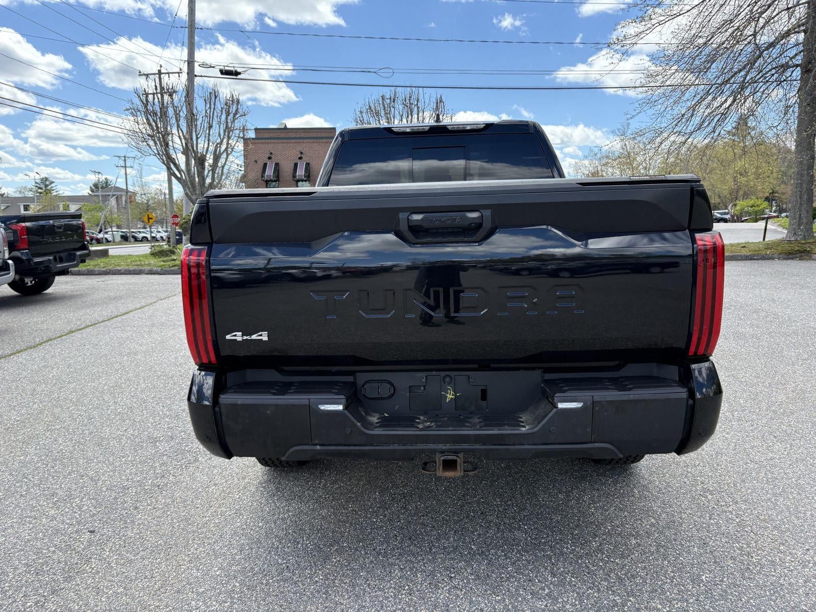2022 Toyota Tundra SR5
