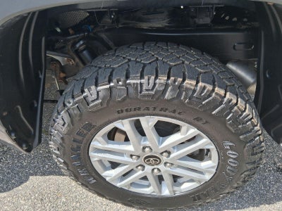 2022 Toyota Tundra SR5