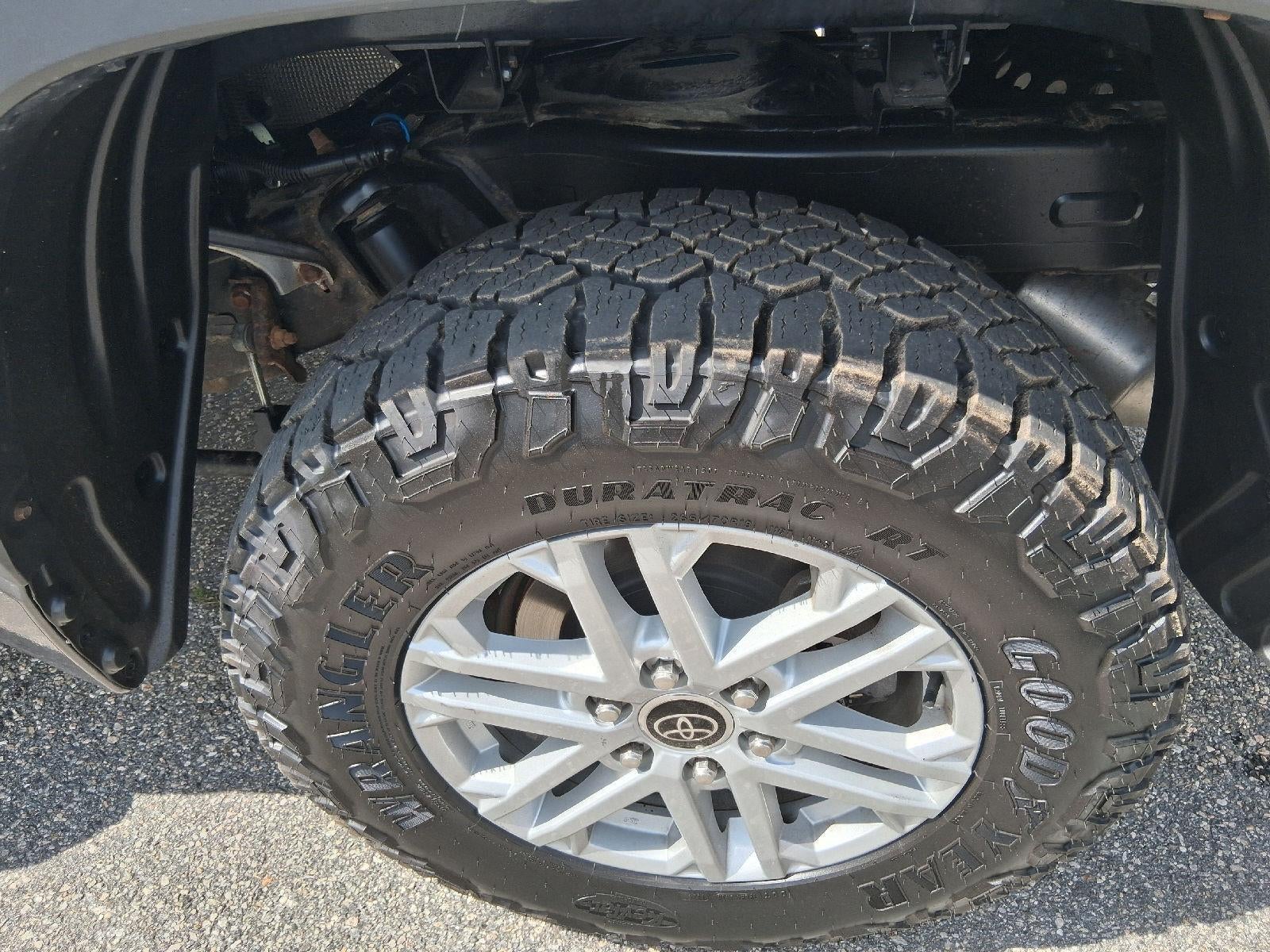 2022 Toyota Tundra SR5