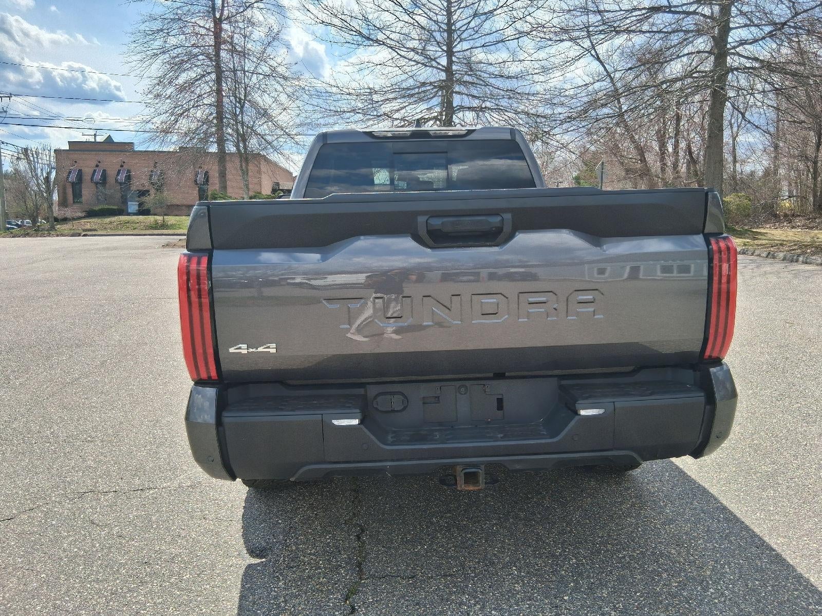 2022 Toyota Tundra SR5