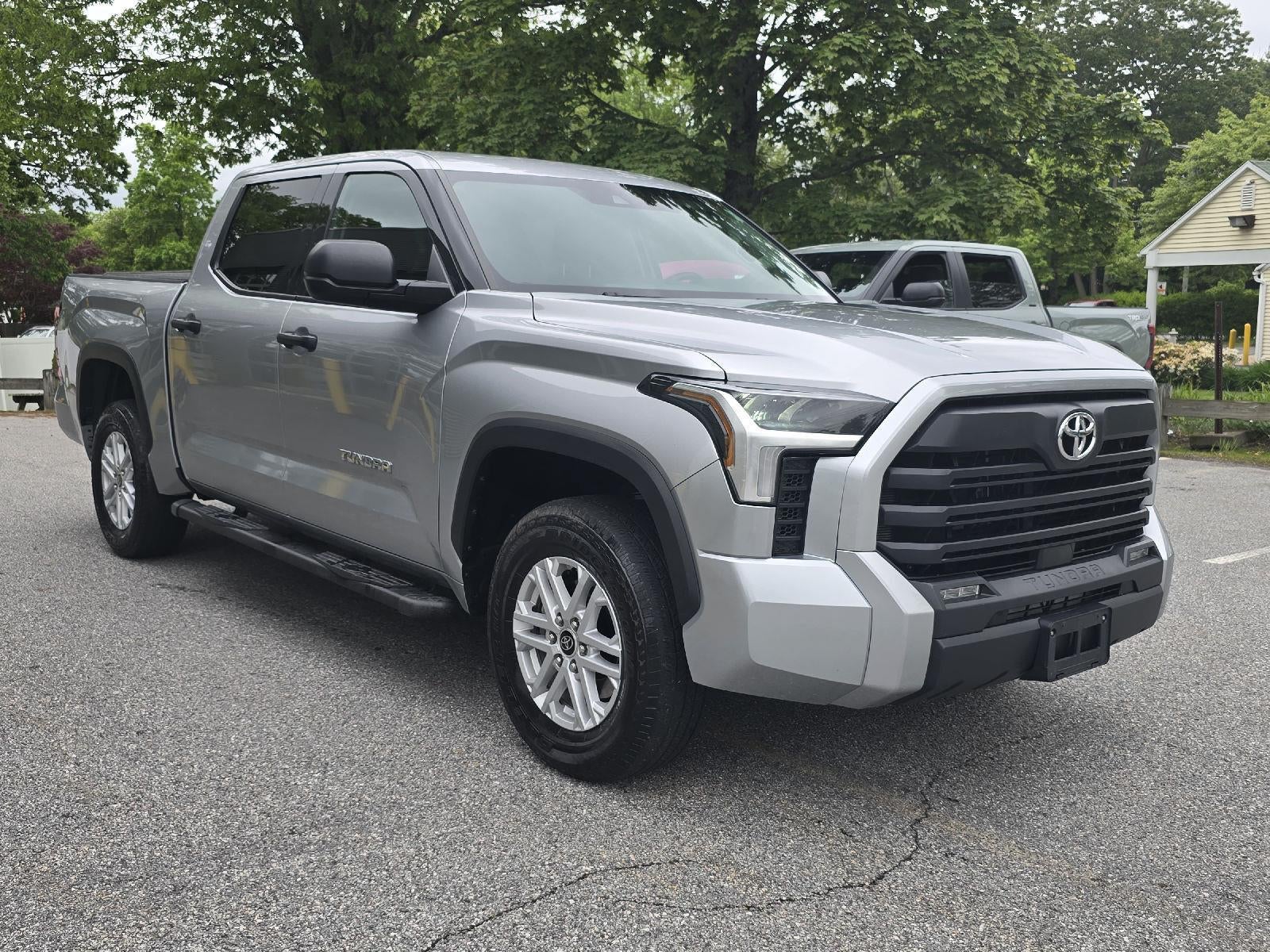 2023 Toyota Tundra 4WD SR5