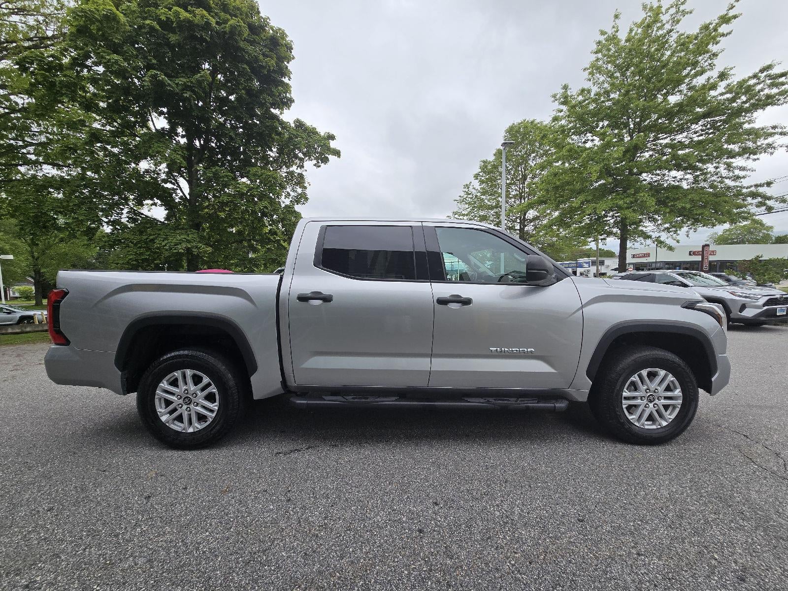 2023 Toyota Tundra 4WD SR5