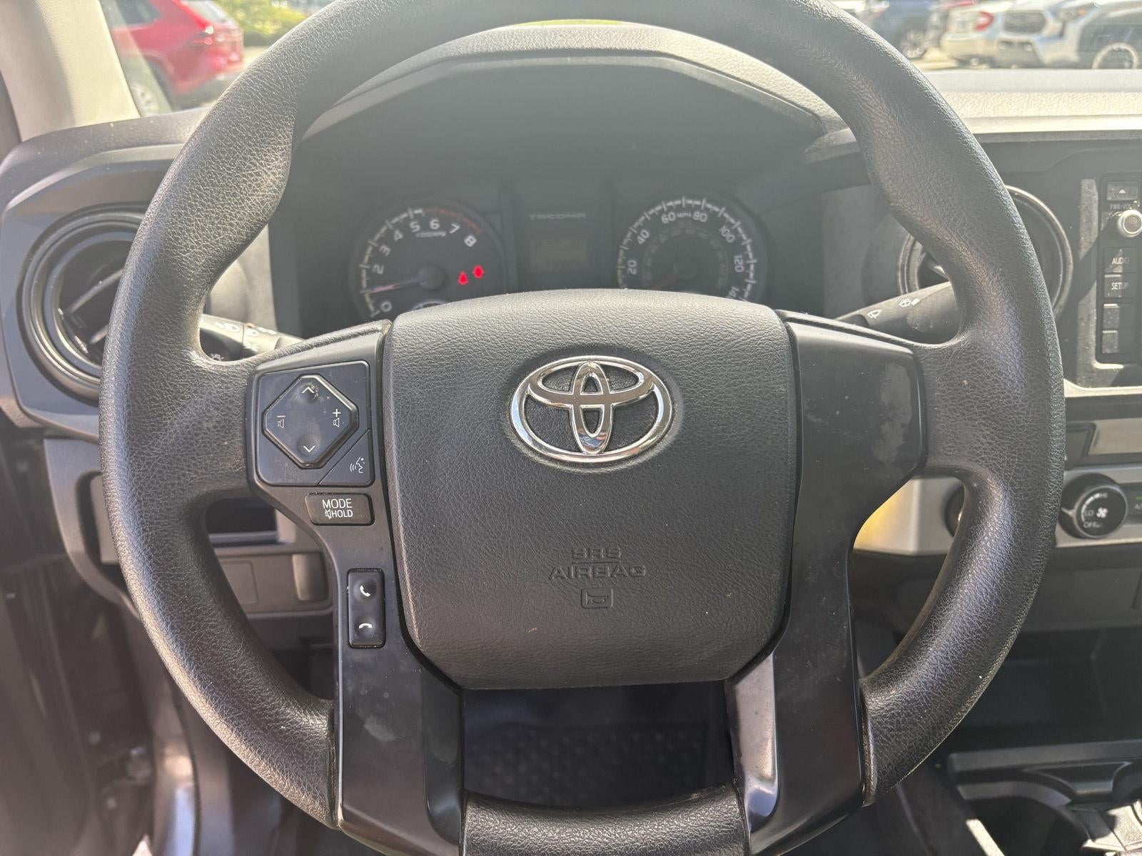2016 Toyota Tacoma SR