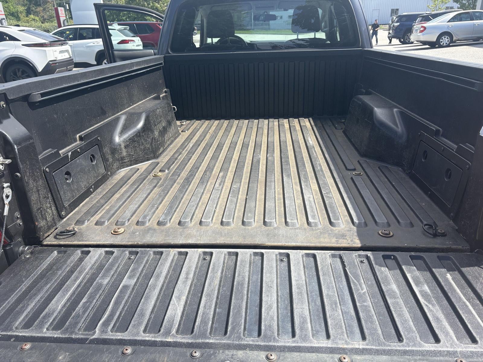 2016 Toyota Tacoma SR