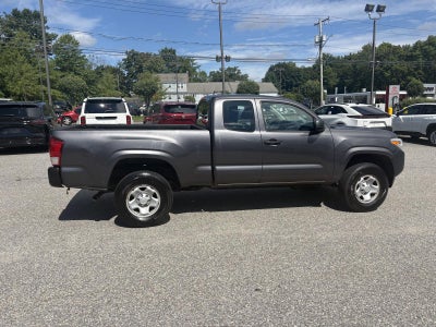 2016 Toyota Tacoma SR